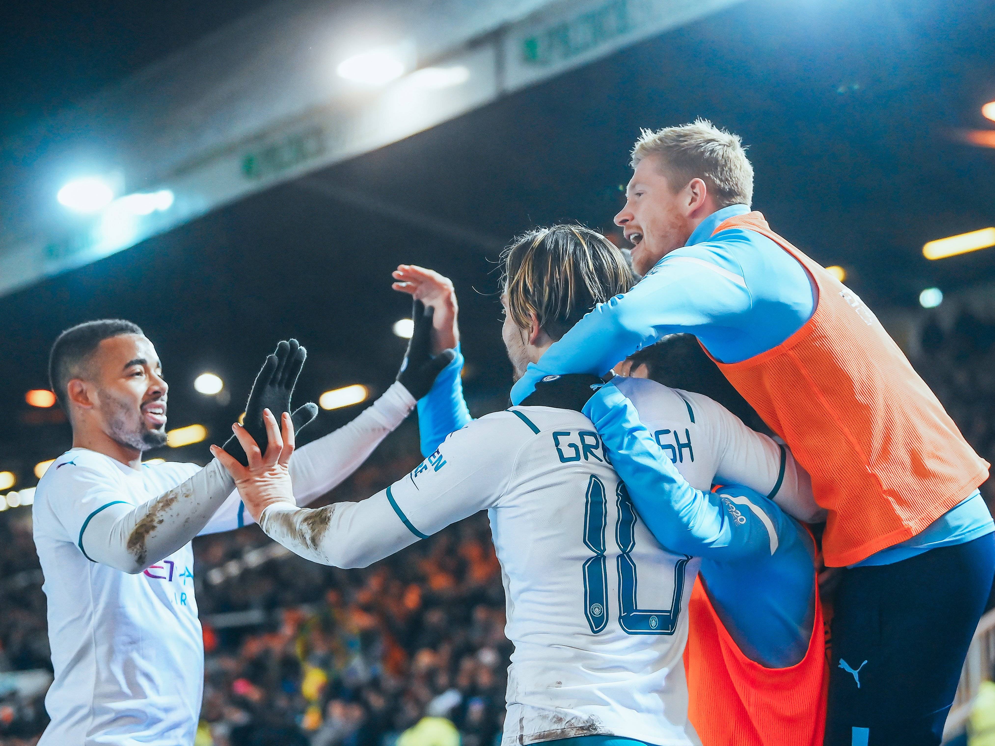 星空体育下载刚刚！哈登在巴塞罗那比赛中出色防守亚特兰大迎足总杯关键赛，德布劳内连续三场比赛得分超过惊险取胜的简单介绍